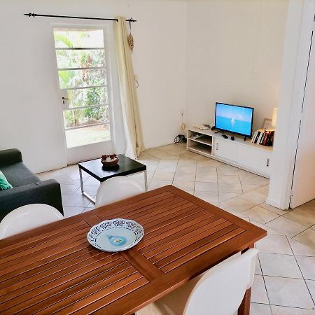 Beachfront 2 Bedroom-House - Tilacaze Flic en Flac Exterior photo